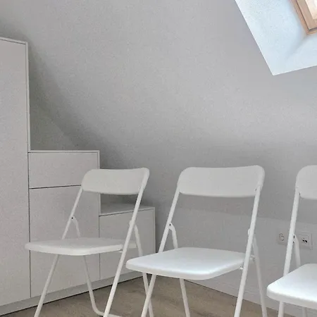 Apartman Am Kirchbrunnen In Der Rhoen - Eg Familie Und Workation - Dg Romantik *